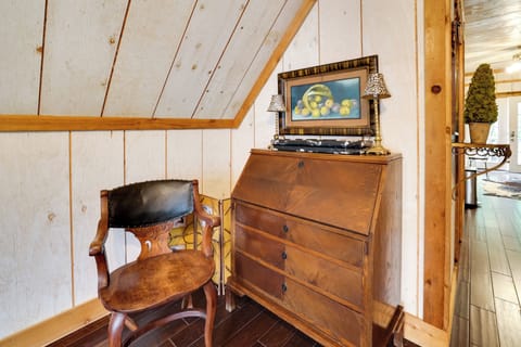 Apartment (0 Bedroom) | Interior