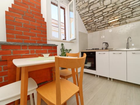 Studio (Studio Apartment with Terrace and Cit) | Interior