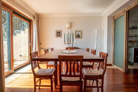 Villa, 4 Bedrooms, Private Pool, City View | Dining room