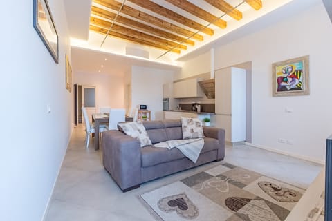 Apartment | Living room