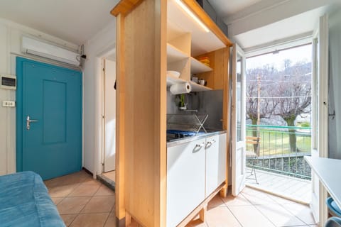 Apartment | Private kitchen | Espresso maker, coffee/tea maker