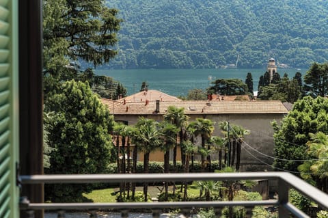 Deluxe Double Room, Lake View | Lake view