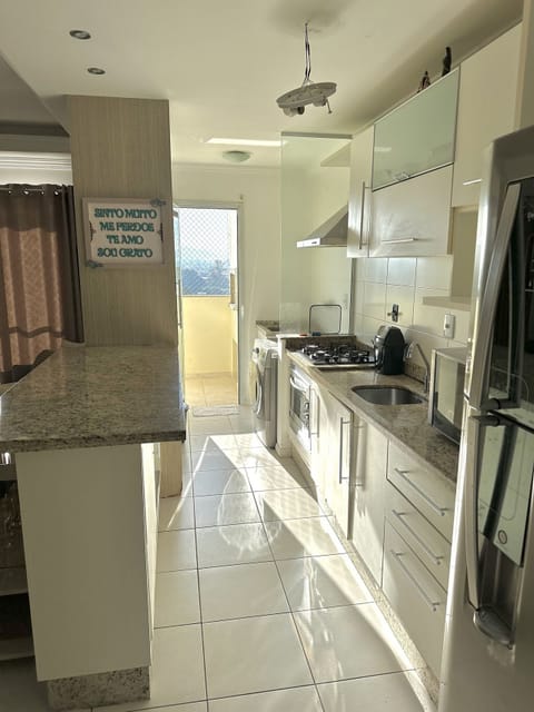 Economy Apartment | Private kitchen | Full-size fridge, oven