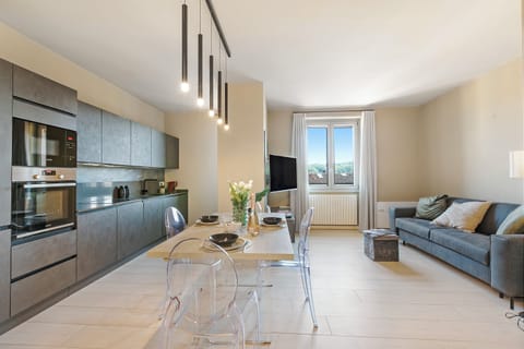 Standard Apartment, Multiple Bedrooms (Viktor House Salò - 100m near lake) | Interior