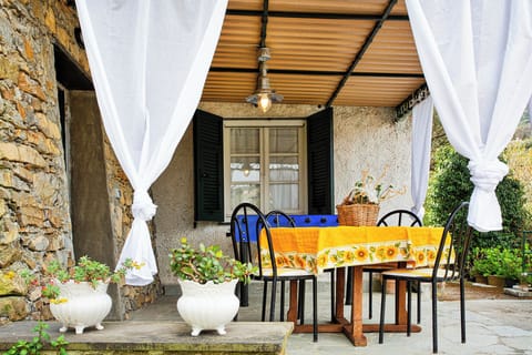 House, Garden View | Terrace/patio