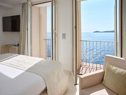 Suite Rêve du Parc, vue mer | In-room safe, soundproofing, free WiFi, wheelchair access