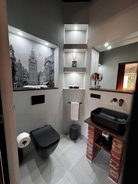 Premium Apartment | Bathroom | Separate tub and shower, rainfall showerhead, designer toiletries