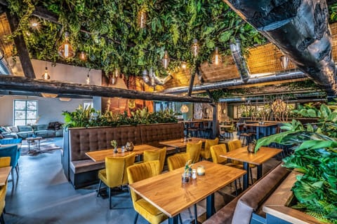 Villa | Dining
