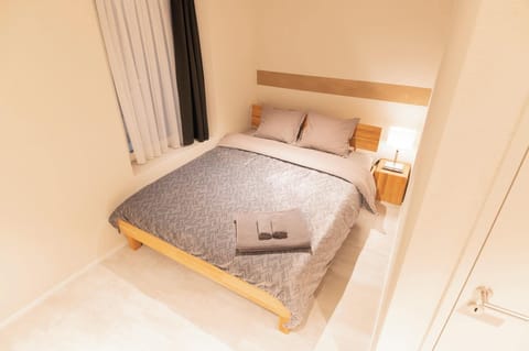 Comfort Double Room | In-room safe, desk, laptop workspace, blackout drapes