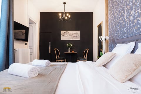 Comfort Double Room, Park View | Free WiFi