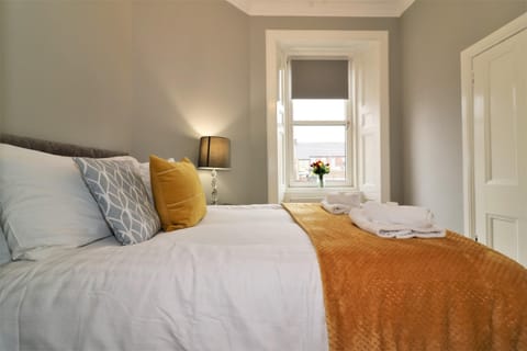 Apartment, Smoking | 1 bedroom