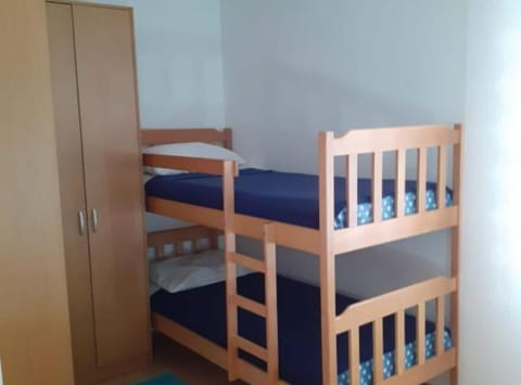 Triple Room (Guest House Green Corner Supetarska D) | 2 bedrooms, cribs/infant beds, free WiFi