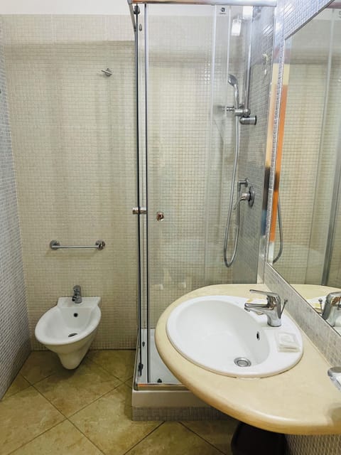 Superior Double or Twin Room, Balcony, Sea View | Bathroom | Shower, hair dryer, towels