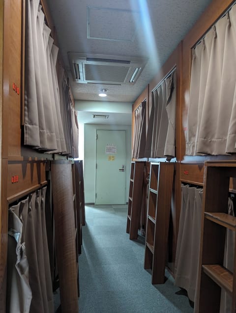 Basic Shared Dormitory, Mixed Dorm | Bathroom | Towels