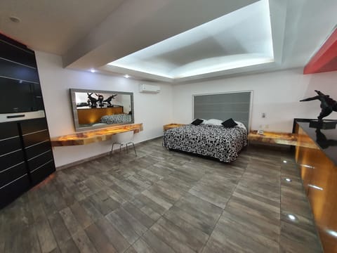 Egyptian cotton sheets, premium bedding, down comforters