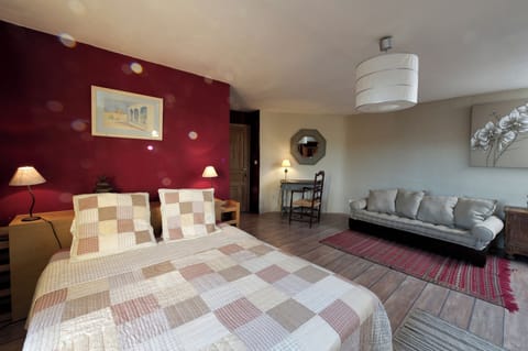 Standard Double Room, Courtyard View | Premium bedding, minibar, free WiFi