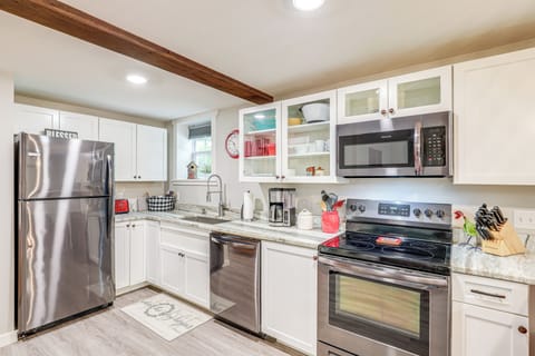 Apartment (1 Bedroom) | Interior