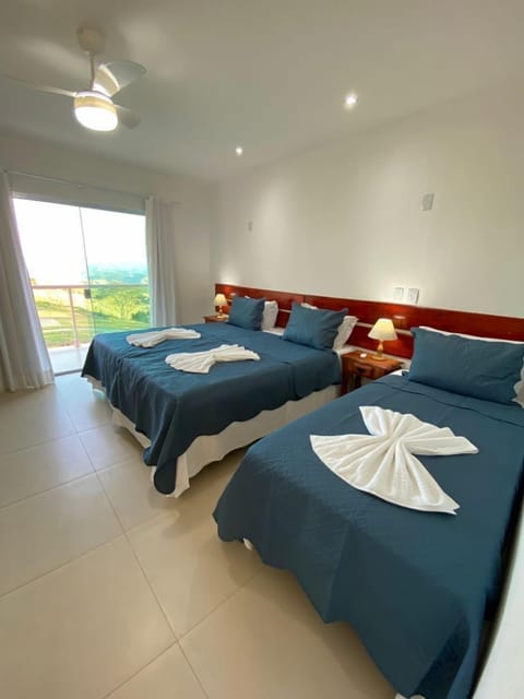 Comfort Triple Room, Mountain View | Desk, free WiFi