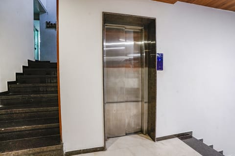 Elevator