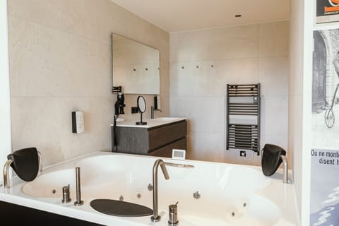 Free toiletries, hair dryer, bathrobes, slippers