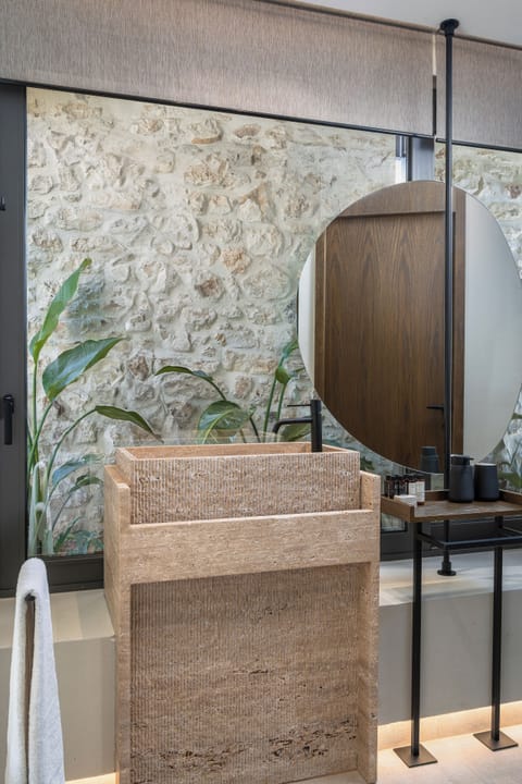 Shower, rainfall showerhead, hair dryer, slippers