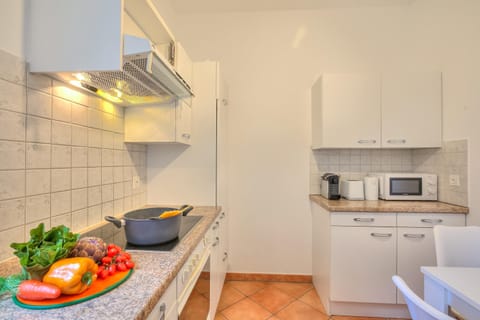 Apartment | 3 bedrooms, Internet