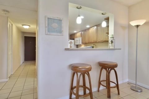 Condo, 2 Bedrooms | Private kitchen | Fridge, oven, coffee/tea maker, toaster