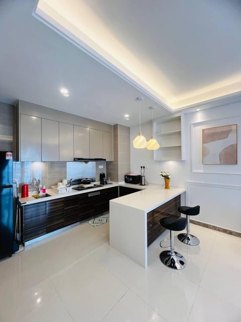 Junior Apartment | Private kitchen | Fridge, microwave, electric kettle, rice cooker