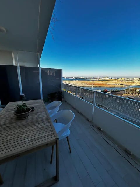 Deluxe Apartment, Beach View | Terrace/patio