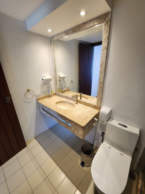 Twin Room, 2 Twin Beds, Terrace, Sea View | Bathroom | Shower, rainfall showerhead, hair dryer, bidet