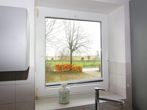 House | Private kitchen | Toaster, highchair