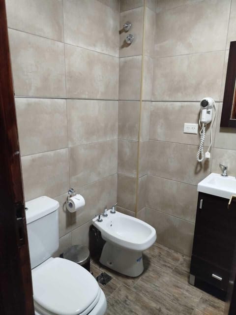 Standard Double Room | Bathroom | Free toiletries, hair dryer, towels