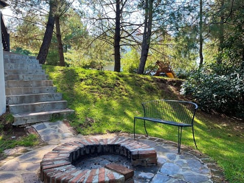 Family Cabin, Mountain View | Living area | 40-inch flat-screen TV with cable channels, fireplace