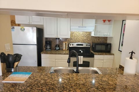 Condo, 1 Bedroom | Private kitchen | Fridge, coffee/tea maker