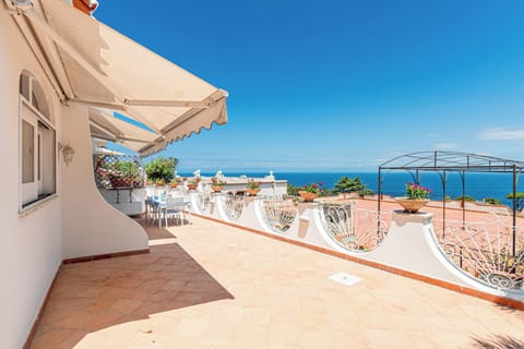 Family Villa, 2 Bedrooms, 2 Bathrooms (La Terrazza Sul Mare Di Ischia) | Beach/ocean view