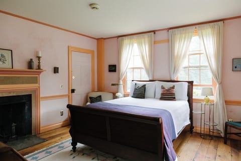 Elegant Room at Eileen of Mystic | Free WiFi