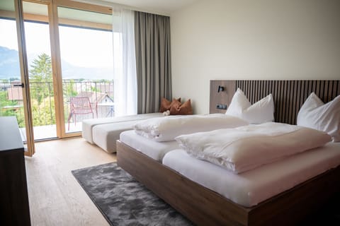 Superior Double Room, Balcony | Soundproofing, free WiFi