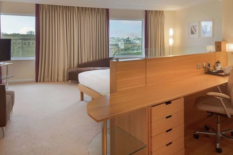 Executive Room, 1 King Bed (Plus) | In-room safe, desk, laptop workspace, blackout drapes