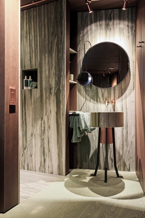 Superior Double Room, Patio, Courtyard View | Bathroom | Shower, rainfall showerhead, free toiletries, hair dryer