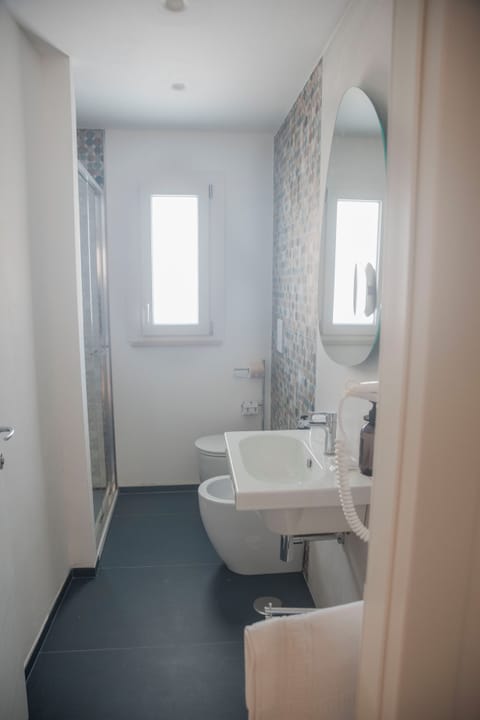 Superior Double or Twin Room, Sea View | Bathroom | Shower, hair dryer, towels, soap