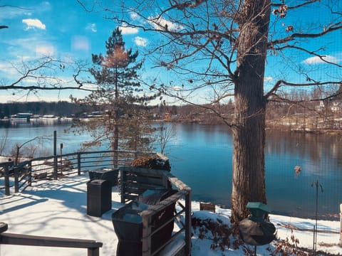 House, 2 Bedrooms | Property grounds