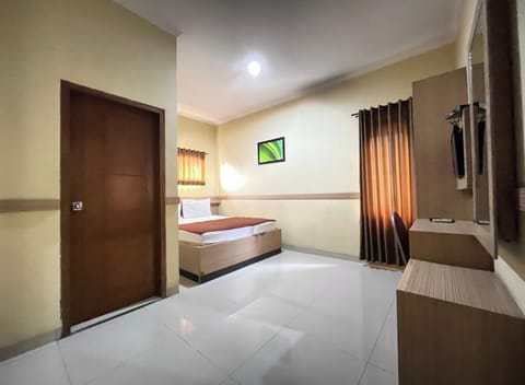 Superior Double Room | Desk, free WiFi, bed sheets