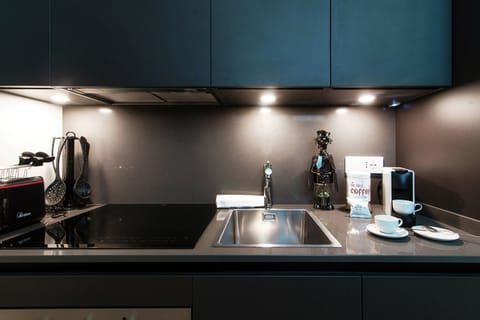 1 bedroom, iron/ironing board, free WiFi