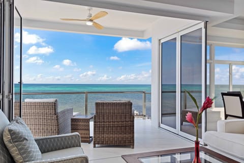 Luxury Condo, 2 Bedrooms, Oceanfront | Terrace/patio