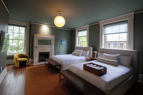 Deluxe Double Room | In-room safe, individually decorated, individually furnished, desk