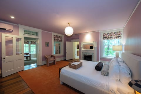 Grand Suite | In-room safe, individually decorated, individually furnished, desk