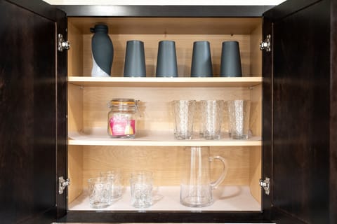 House, 3 Bedrooms | Food and drink