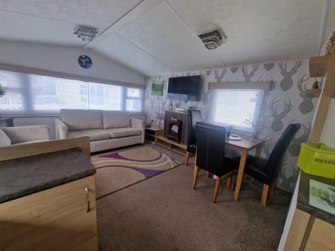 Cabin | Interior