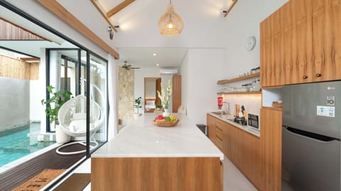 Villa, Pool View | Private kitchen | Fridge, microwave, stovetop, cookware/dishes/utensils