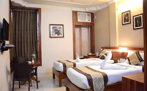 Executive Room | Desk, free WiFi